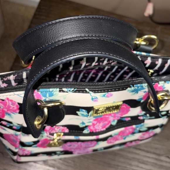 Betsey Johnson Black and Pink Floral Striped Satchel NWOT - Picture 3 of 6